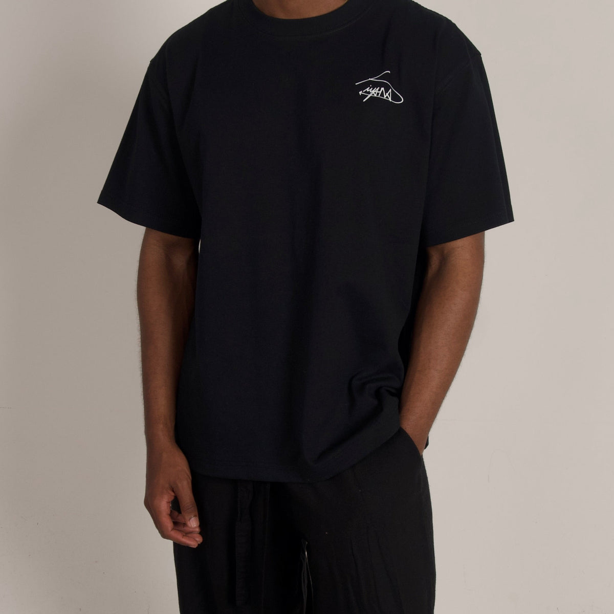 Signature T-shirt